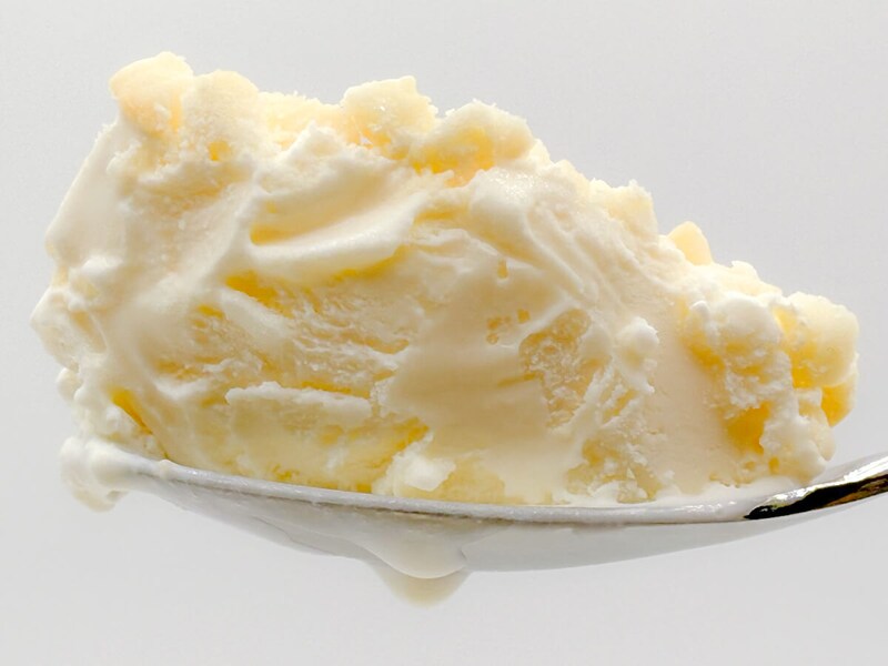 森永乳業「MOW PRIME 白いクッキー＆クリーム」