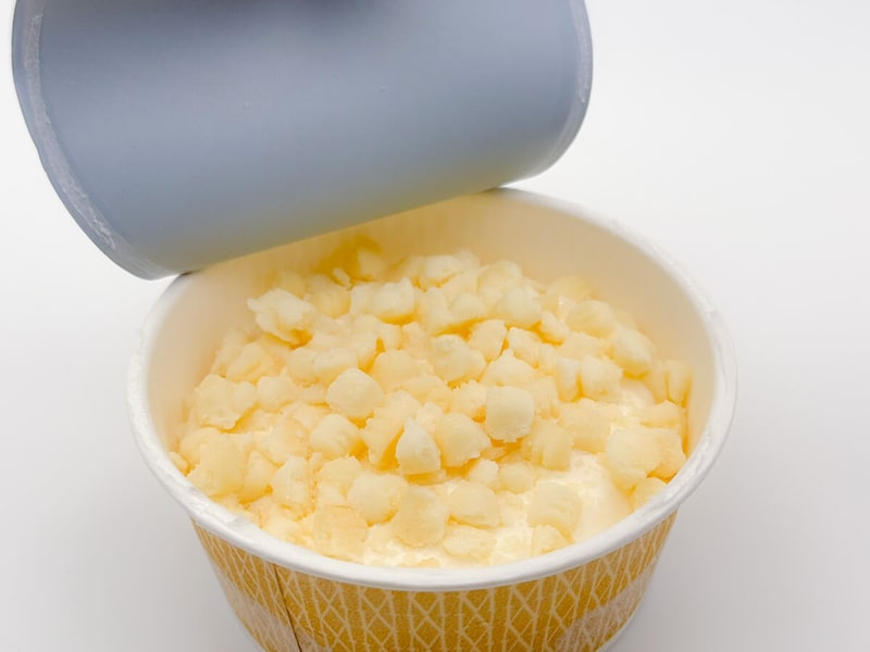 森永乳業「MOW PRIME 白いクッキー＆クリーム」