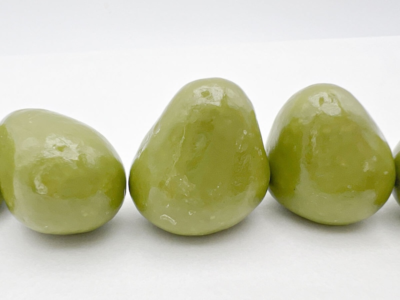 無印良品「不揃い 宇治抹茶チョコがけいちご」