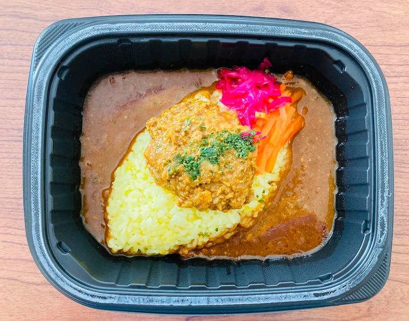 ファミリーマート「2種のスパイスカレーチキンペッパー&キーマ」