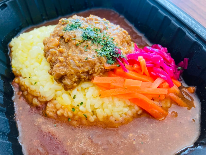 ファミリーマート「2種のスパイスカレーチキンペッパー&キーマ」