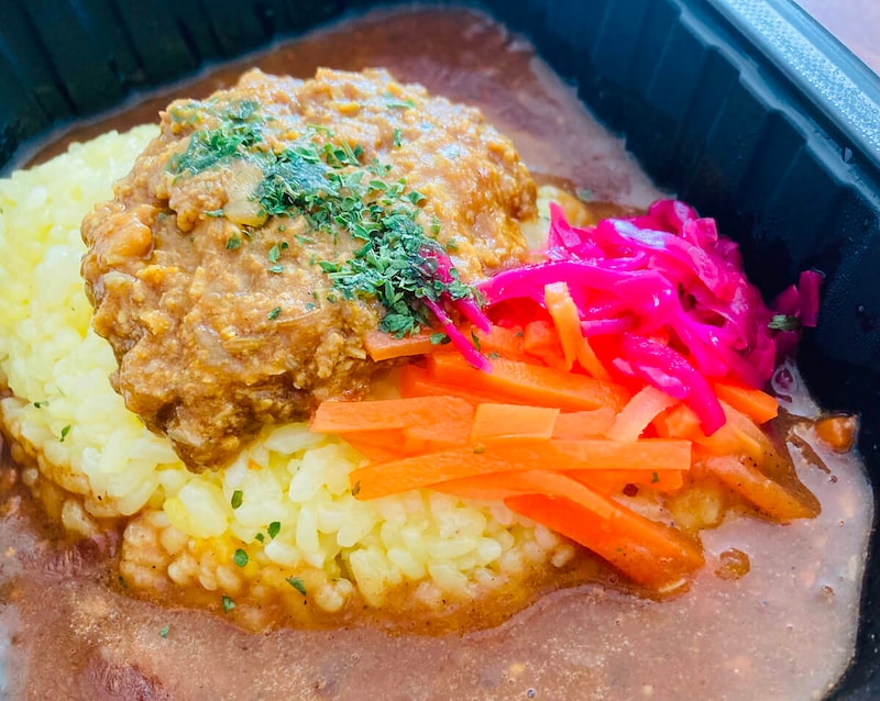 ファミリーマート「2種のスパイスカレーチキンペッパー&キーマ」