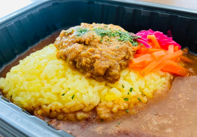 ファミリーマート「2種のスパイスカレーチキンペッパー&キーマ」