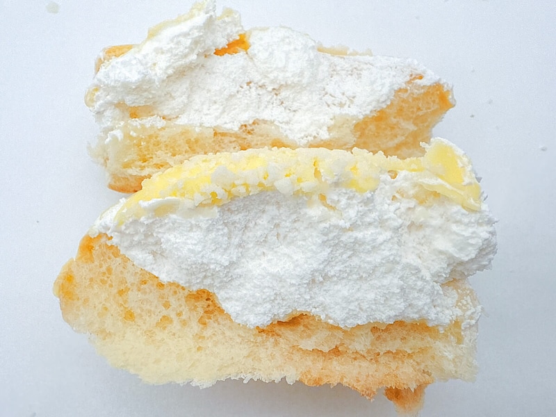 ローソン「MILKふんわりホイップロール」