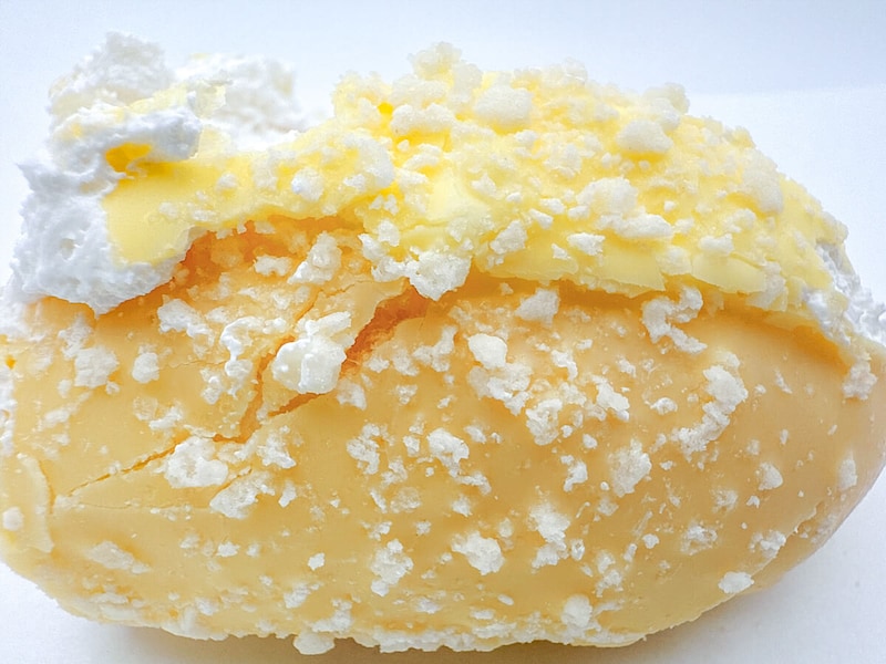 ローソン「MILKふんわりホイップロール」