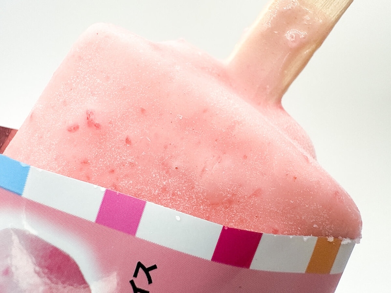 セブンイレブン限定「サクマ製菓 いちご みるくアイスバー」