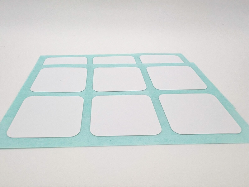 無印良品「布にも貼れるラベルシール・ノンアイロンタイプ」