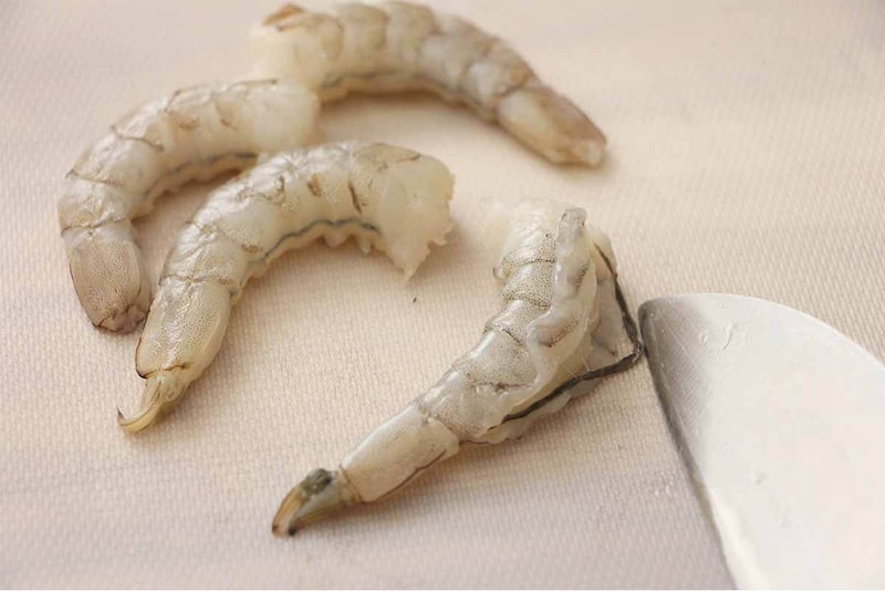 栗原はるみさん「えびとアボカドの春巻」