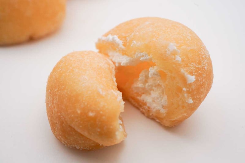 ローソン「Milkモッチボールドーナツ 4個入」