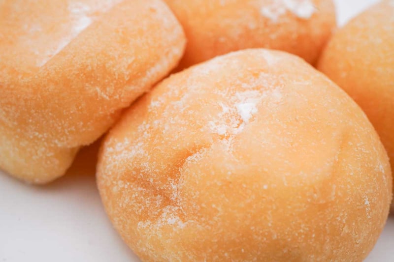 ローソン「Milkモッチボールドーナツ 4個入」