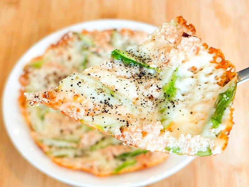 和田明日香さん「アスパラガスと明太子のカリカリチーズ」