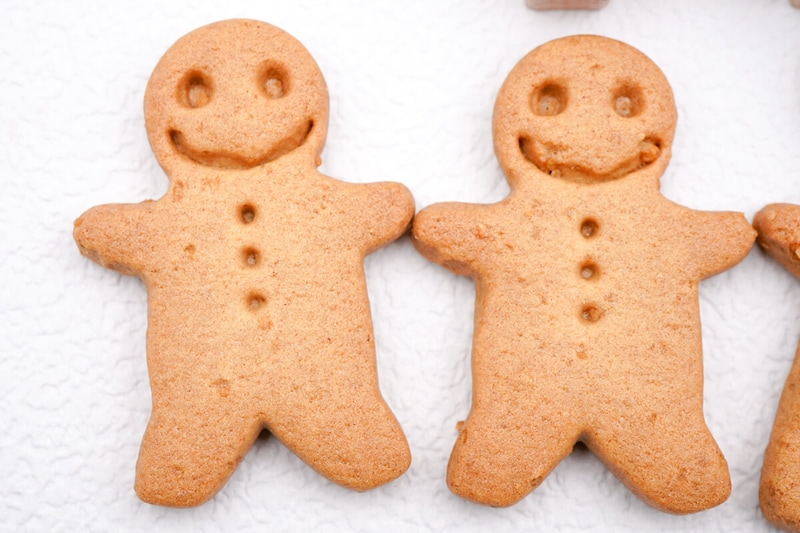 無印良品「クリスマスオーナメントとお菓子のセット」