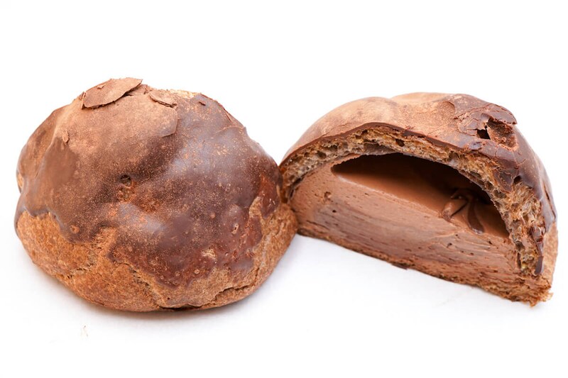 ローソン「カカオ薫るショコラトリュフシュー」