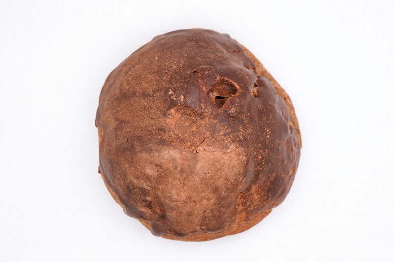 ローソン「カカオ薫るショコラトリュフシュー」