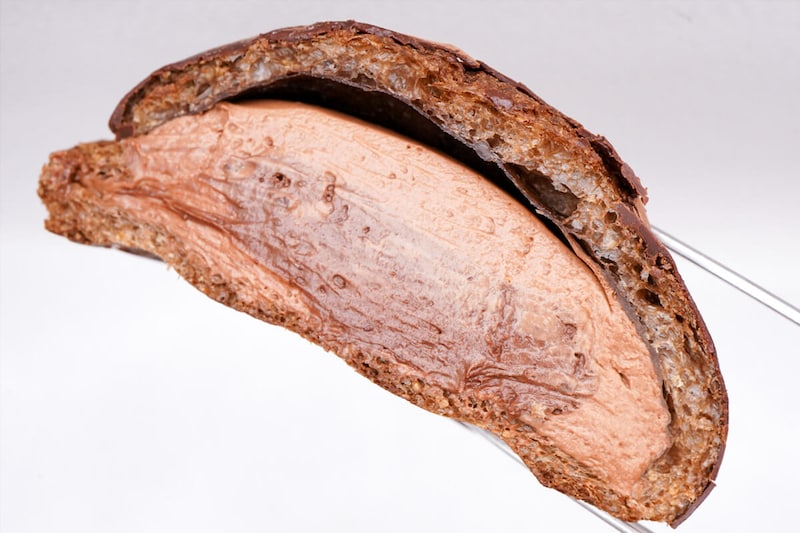 ローソン「カカオ薫るショコラトリュフシュー」