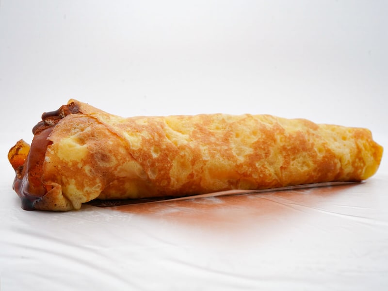 ファミマ「焼きりんごミルフィーユクレープ」