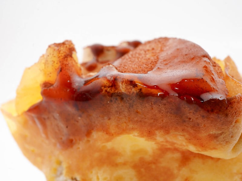 ファミマ「焼きりんごミルフィーユクレープ」