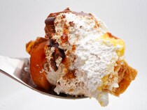 やっぱファミマすごいわ「また食べたくなる味」「相性完璧」やみつき神ハーモニーにファン熱狂