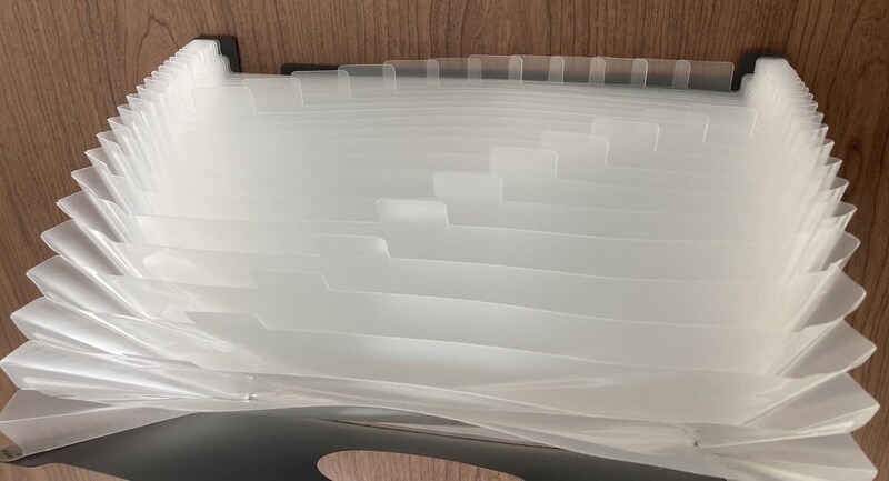 ダイソー「ドキュメントスタンド」