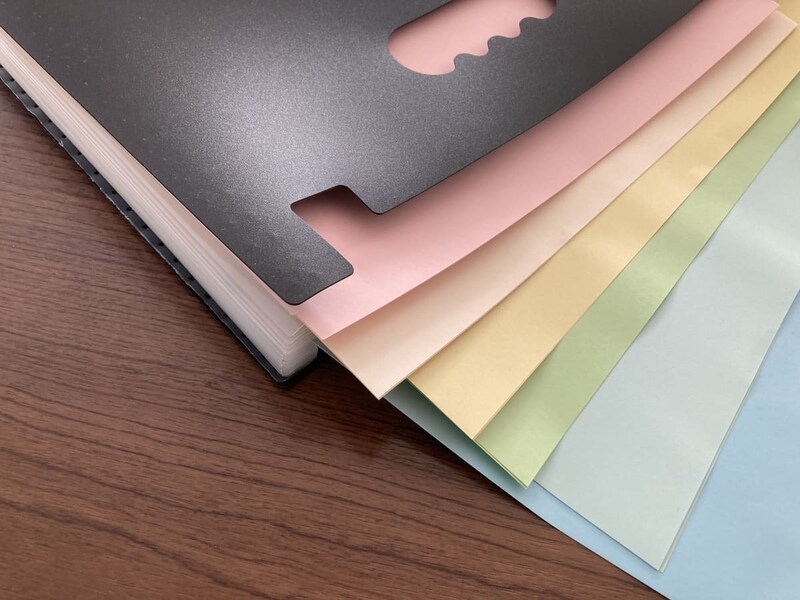 ダイソー「ドキュメントスタンド」