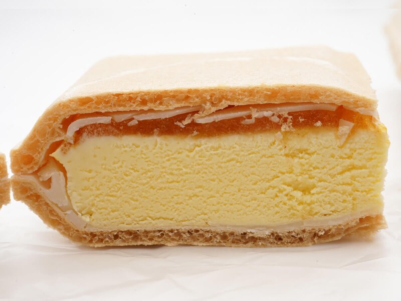 セブンイレブン「7プレミアム アップルパイモナカ」