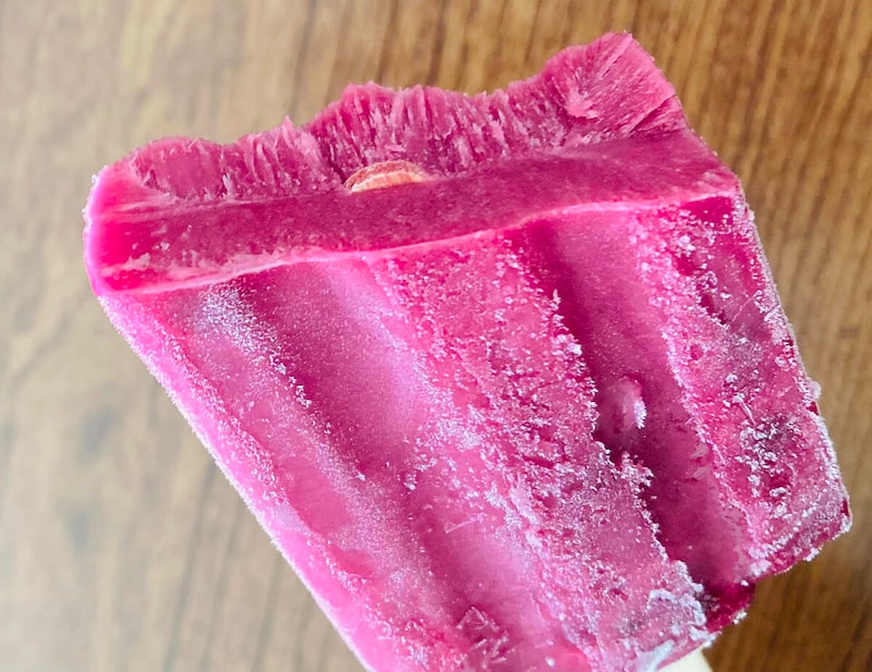 「贅沢フルーツバー　ぶどう果汁100%」