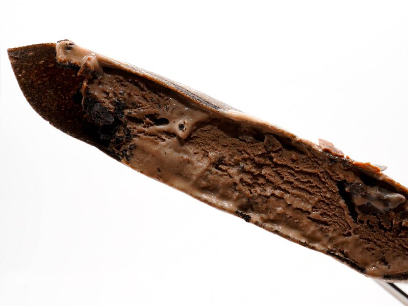 「ザ・クレープ＜チョコ＆チョコ＞」