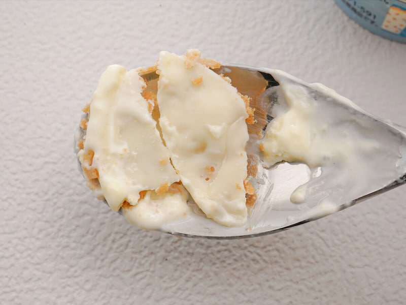 セブンイレブン限定「シュガーバターの木アイス」