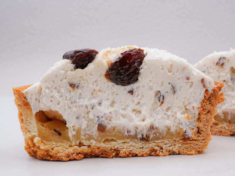 ファミマ「大人のラムレーズンタルト」