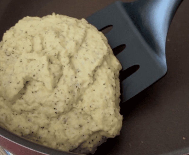 まりえさん「紅茶のもちもち豆腐パンケーキ」レシピ