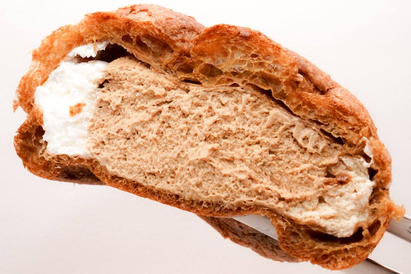 やっぱローソンすごいわ！バカでかスイーツにファン熱狂「甘党にとっての豚まん」「めちゃくちゃ幸せ」