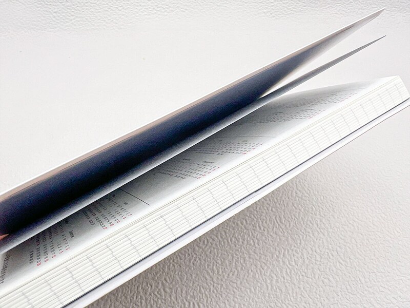 無印良品「月曜始まりマンスリー／ウィークリースケジュール帳・2025年12月始まり」