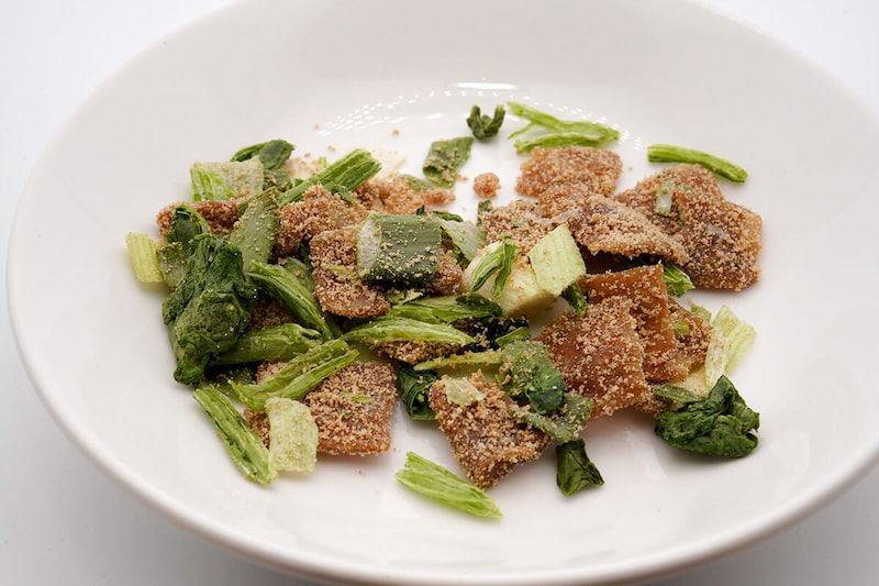 セブンイレブン「７プレミアム 横浜ラーメン六角家 濃厚家系豚骨醤油ラーメン」