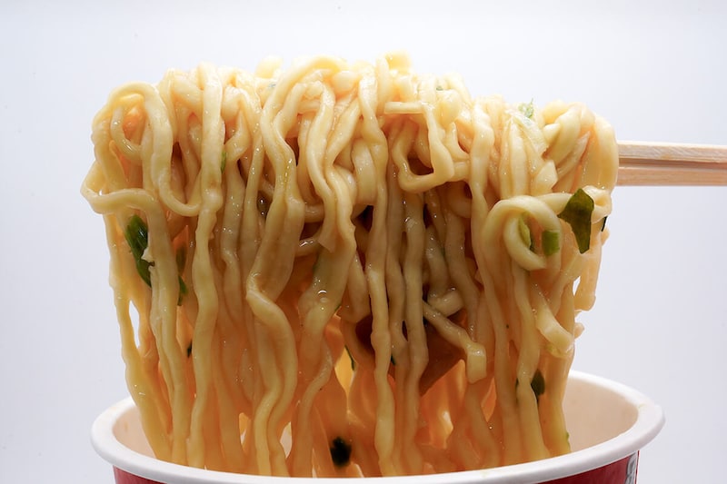 セブンイレブン「７プレミアム 横浜ラーメン六角家 濃厚家系豚骨醤油ラーメン」