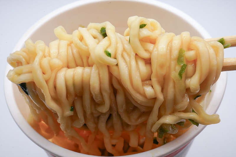 セブン、ずるいわ！御三家ラーメン降臨「クセになる」「強い」とにかく強めが大反響！新作初日チェック