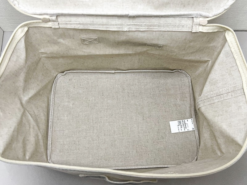 無印良品「ポリエステル麻 ソフトボックス 長方形 中 フタ式」