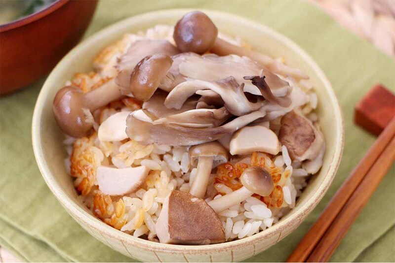 栗原はるみさん「きのこの炊き込みご飯」