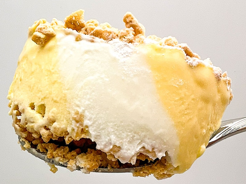 ファミリーマート限定「森永製菓 Wチーズケーキアイス」