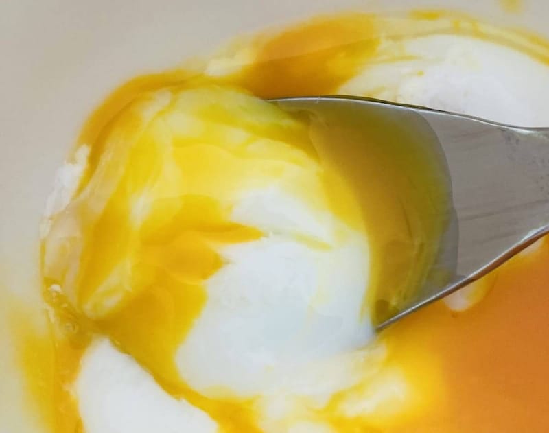 ダイソー「本格温泉たまご器」