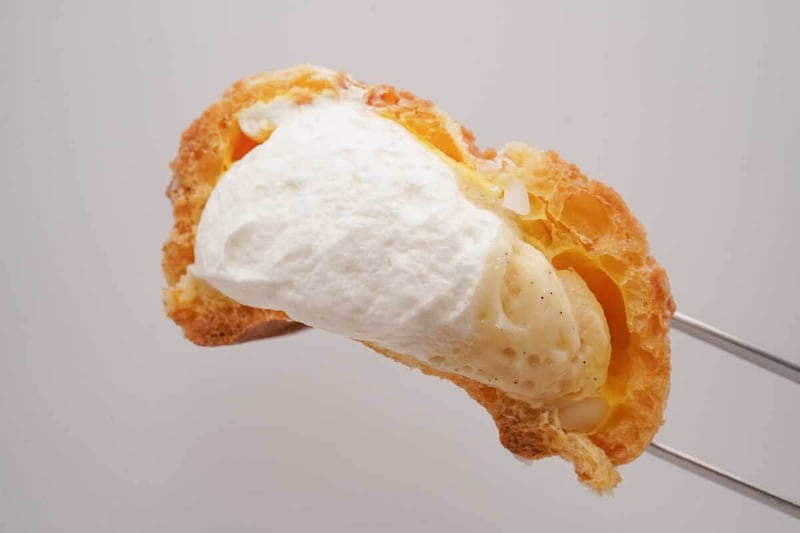 ファミマ「ピエール・エルメ アンソロジー監修 シュークリーム（バニラ）」