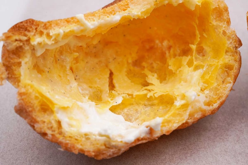 ファミマ「ピエール・エルメ アンソロジー監修 シュークリーム（バニラ）」