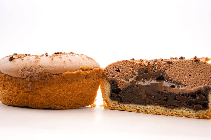 ローソン「Uchi Café×GODIVA とろけるショコラタルト」