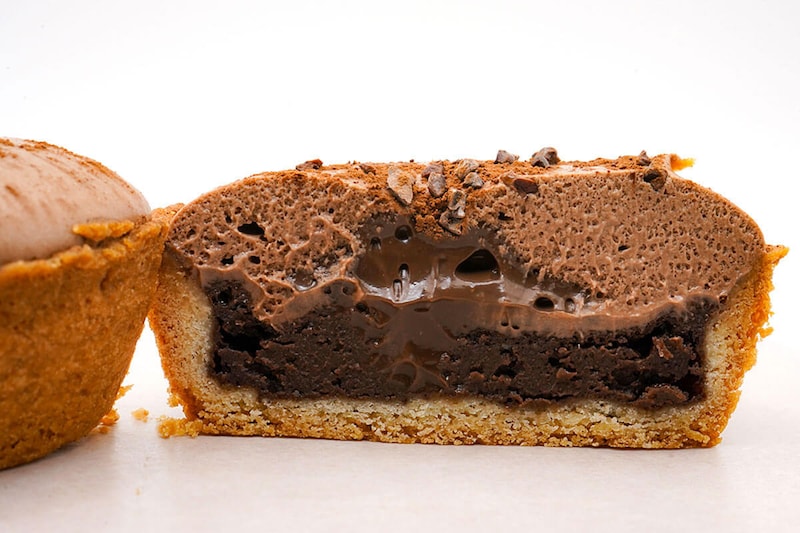 ローソン「Uchi Café×GODIVA とろけるショコラタルト」