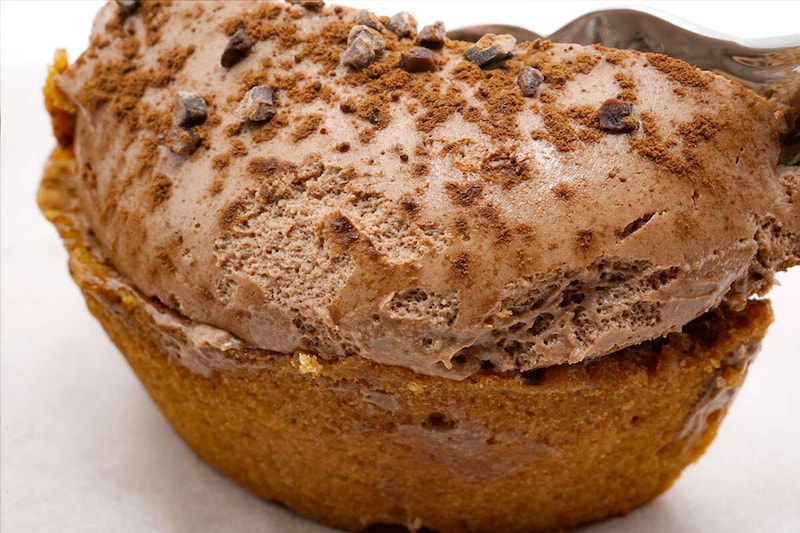 ローソン「Uchi Café×GODIVA とろけるショコラタルト」