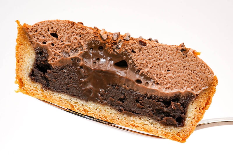 ローソン「Uchi Café×GODIVA とろけるショコラタルト」