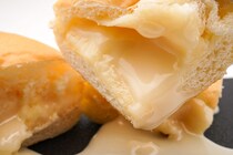 ローソン、このコラボは大胆不敵！「ガチ」「商品名通り」「本当にズボンに」手加減なしの衝撃スイーツ