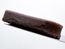 ファミマ、大反響「ものすごく美味しい高級洋菓子感」とにかく背徳感たまらない！禁断のスイーツ大好評