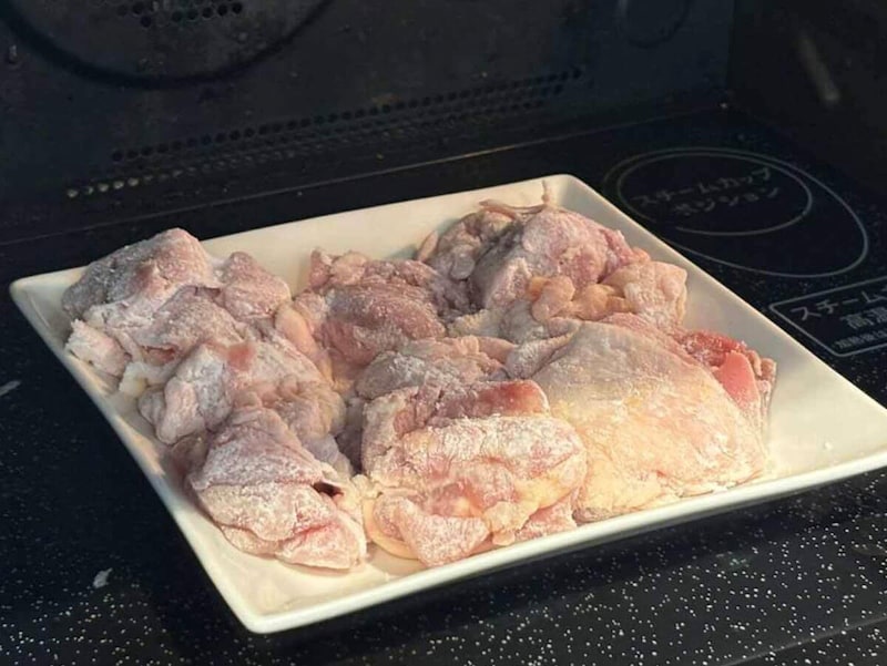 電子レンジで簡単！揚げないヤムニョムチキン風