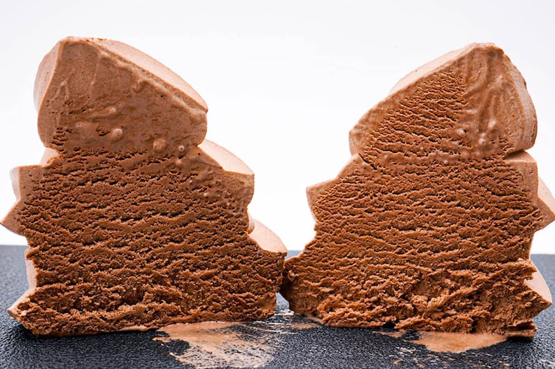 ロッテ ワッフルコーン本格ベルギーチョコ