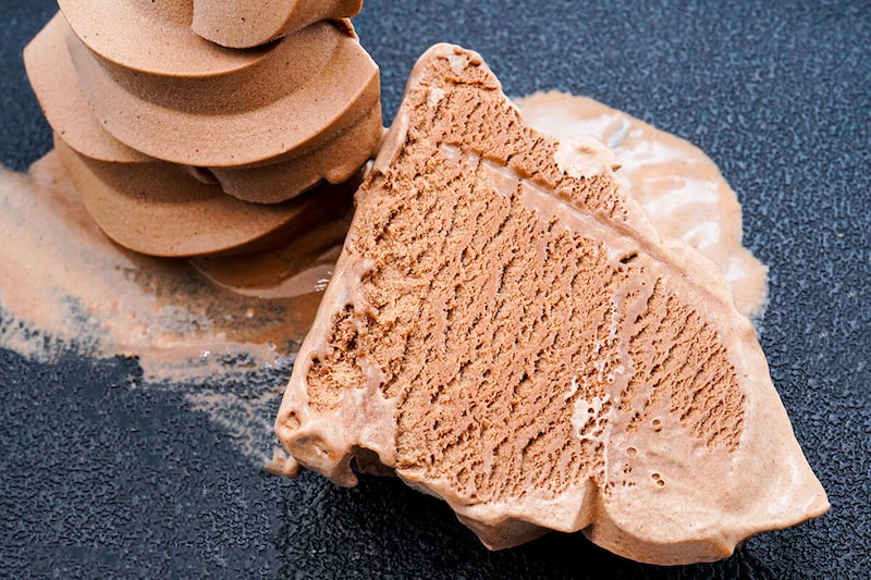 ロッテ ワッフルコーン本格ベルギーチョコ